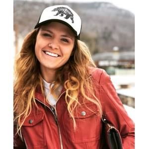 Meet your Posher, Stacie